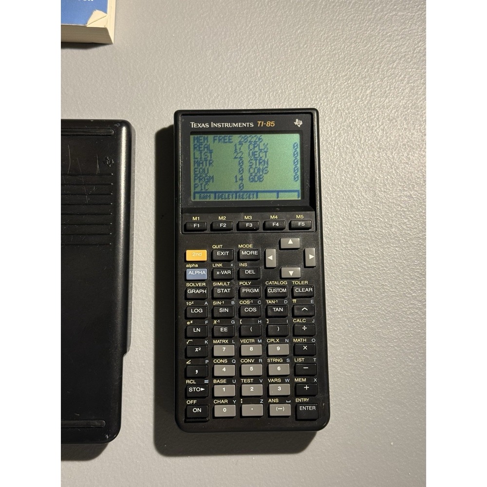 Texas Instruments TI-85 Graphing Calculator With Link Cable Tested Works - Picture 4 of 6